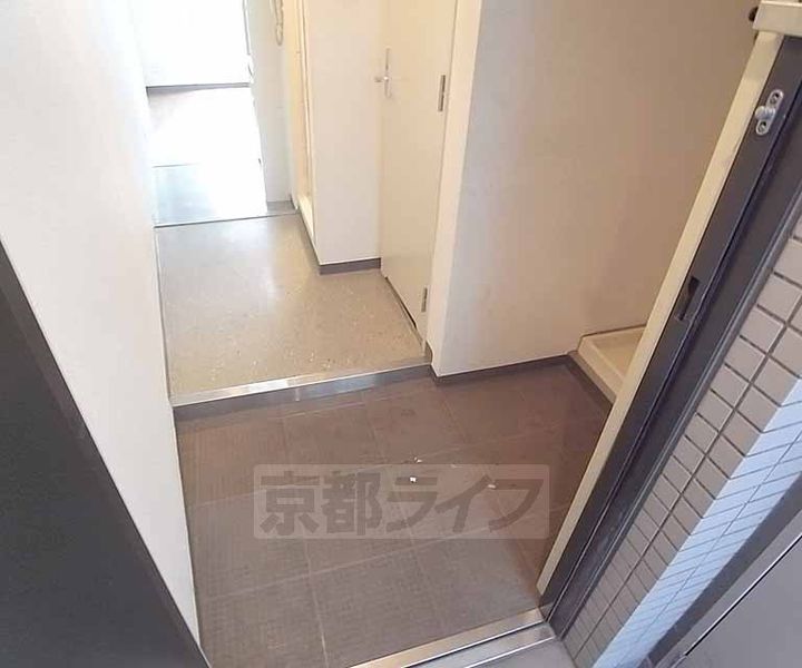 キャッスル21102の玄関