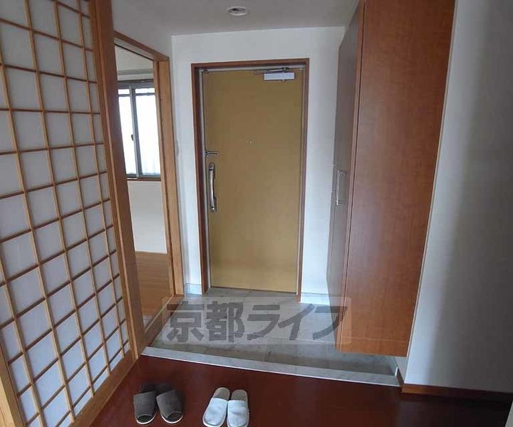 南禅寺東山の玄関