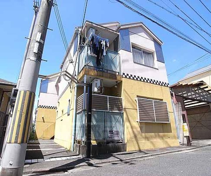 京都府京都市左京区北白川西瀬ノ内町の賃貸マンションの外観