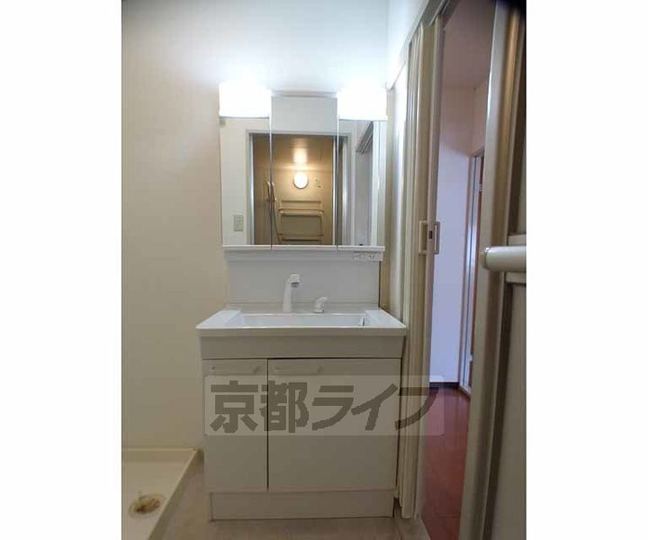 京都府京都市左京区岩倉三宅町の賃貸アパートの内装