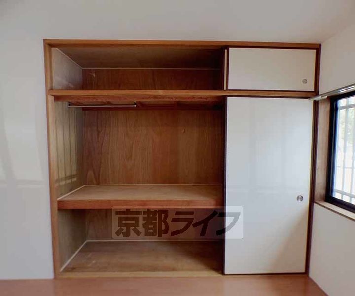 京都府京都市左京区岩倉三宅町の賃貸アパートの内装