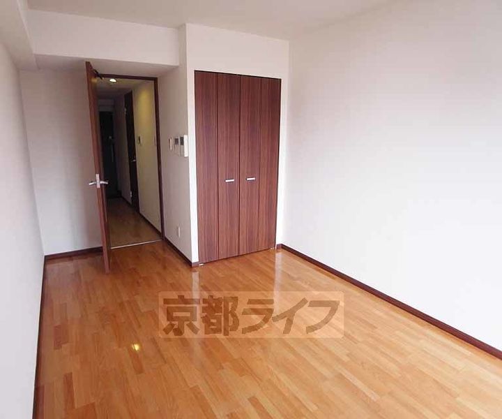 アクアプレイス京都聖護院504の居間