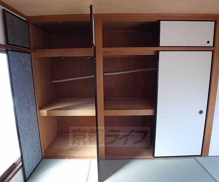 京都府京都市左京区山端川端町の賃貸マンションの内装