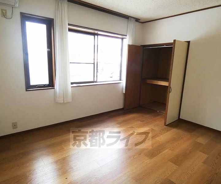 京都府京都市左京区下鴨東本町の賃貸アパートの子供部屋