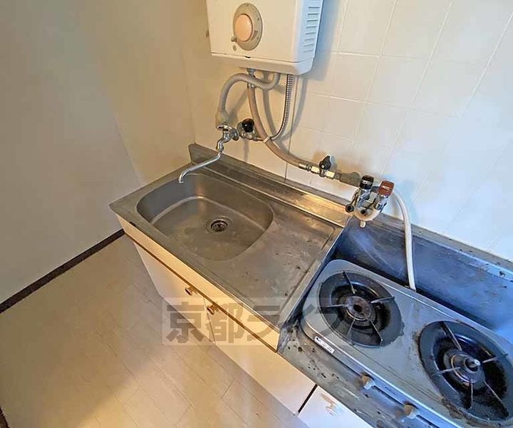 京都府京都市左京区吉田神楽岡町の賃貸マンションのキッチン