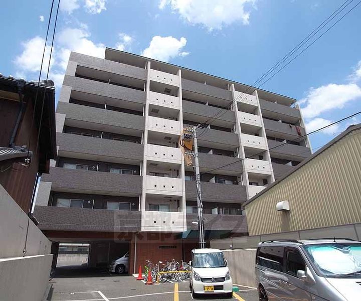 京都府京都市左京区高野清水町の賃貸マンションの外観