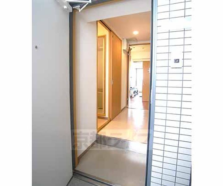 京都府京都市左京区高野清水町の賃貸マンションの玄関