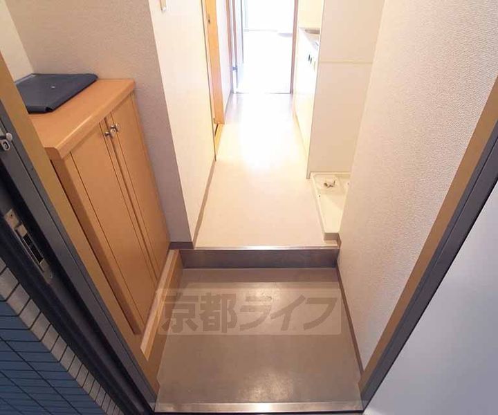 京都府京都市左京区高野清水町の賃貸マンションの玄関