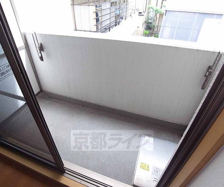京都府京都市左京区高野清水町の賃貸マンションの内装