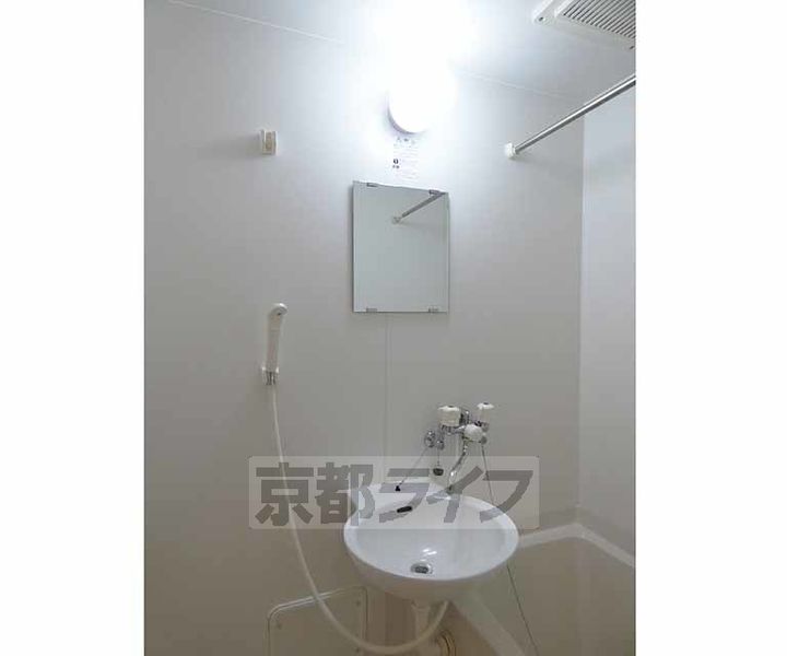 レオパレス西ノ京円町の内装