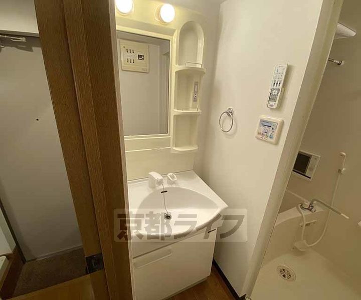 ロフティ四条大宮208の内装