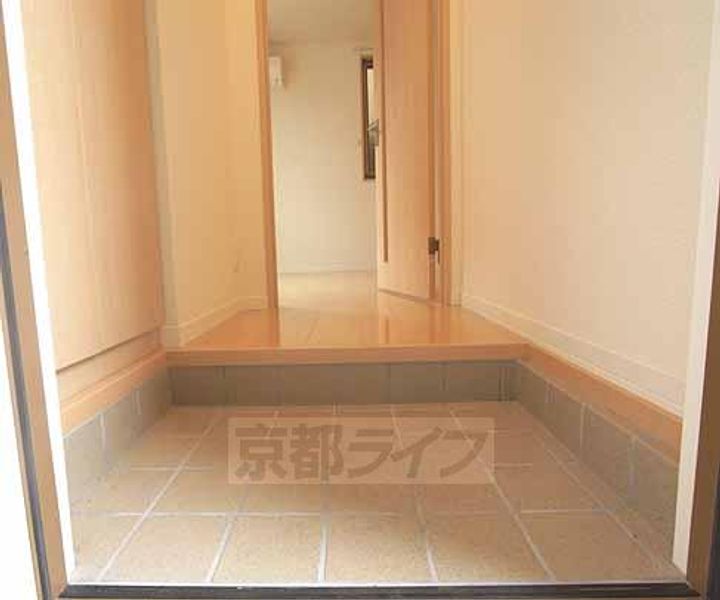 ラフォーレ西ノ京5102の居間