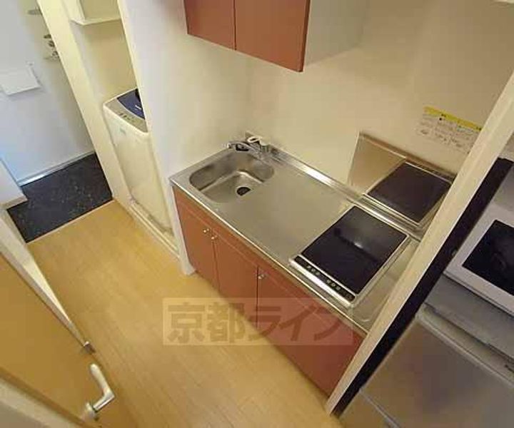 レオパレスUrban桂坂のキッチン
