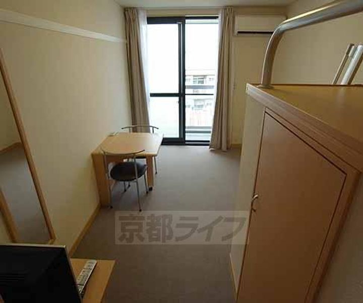 レオパレスUrban桂坂の内装