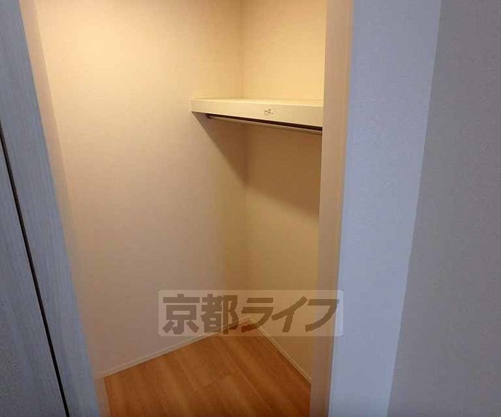 京都府京都市西京区樫原久保町の賃貸アパートの内装
