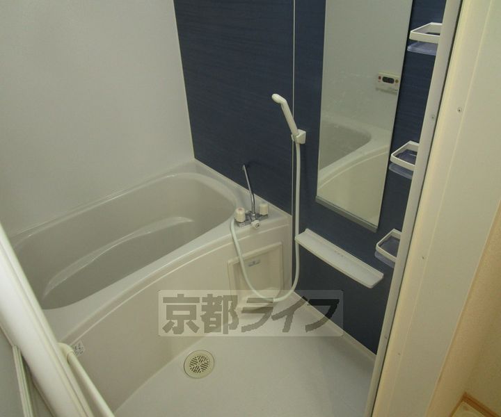 雅 壱番館203の風呂