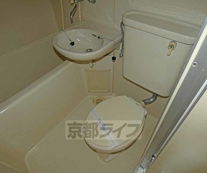 朝日プラザ深草711の内装