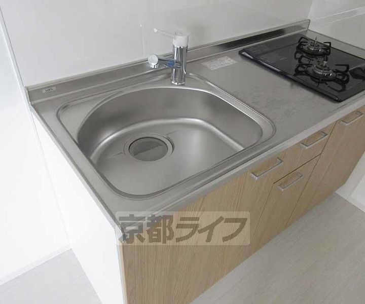 京都府京都市山科区大宅沢町の賃貸マンションのキッチン