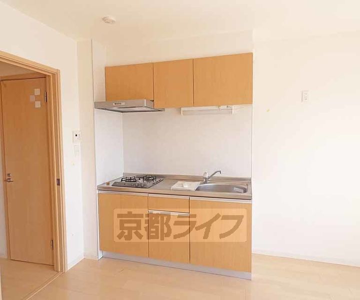 京都府京都市伏見区桃山町泰長老の賃貸アパートのキッチン