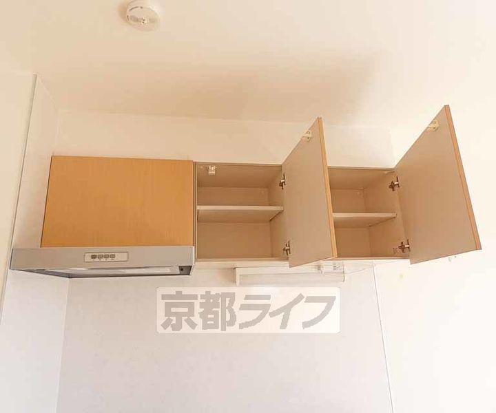 京都府京都市伏見区桃山町泰長老の賃貸アパートのキッチン