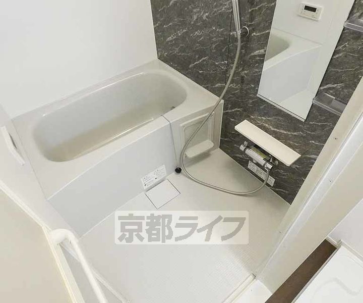 京都府京都市伏見区淀際目町の賃貸アパートの風呂