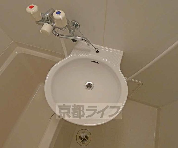レオパレスMOMOYAMAの内装