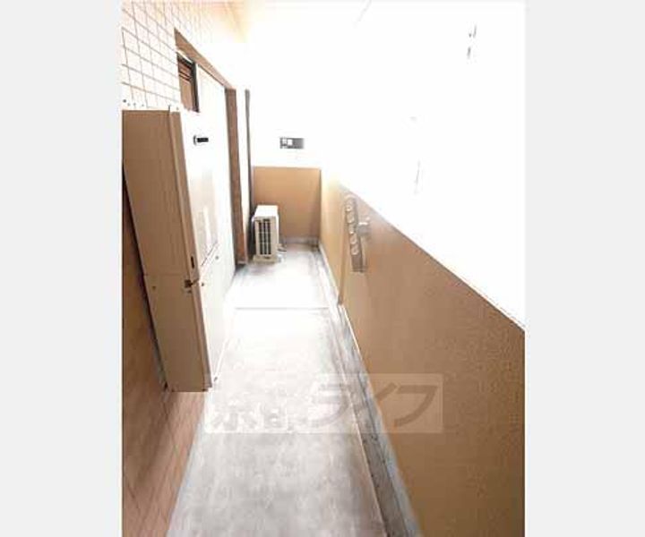 京都府京都市伏見区深草西浦町8丁目の賃貸マンションの内装