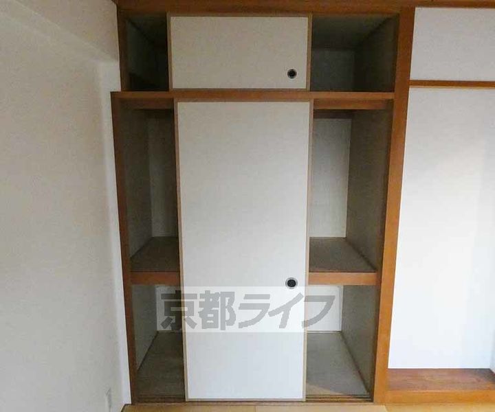 京都府京都市伏見区京町3丁目の賃貸マンションの内装