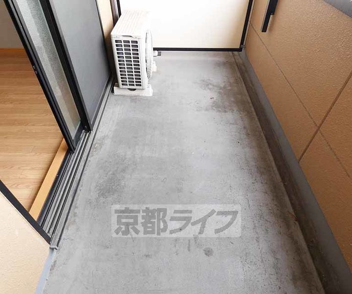 京都府京都市伏見区竹田藁屋町の賃貸マンションの内装
