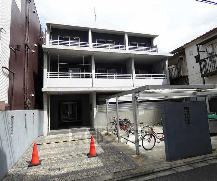 メディナ中書島305の外観