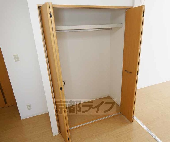 メディナ中書島305の内装