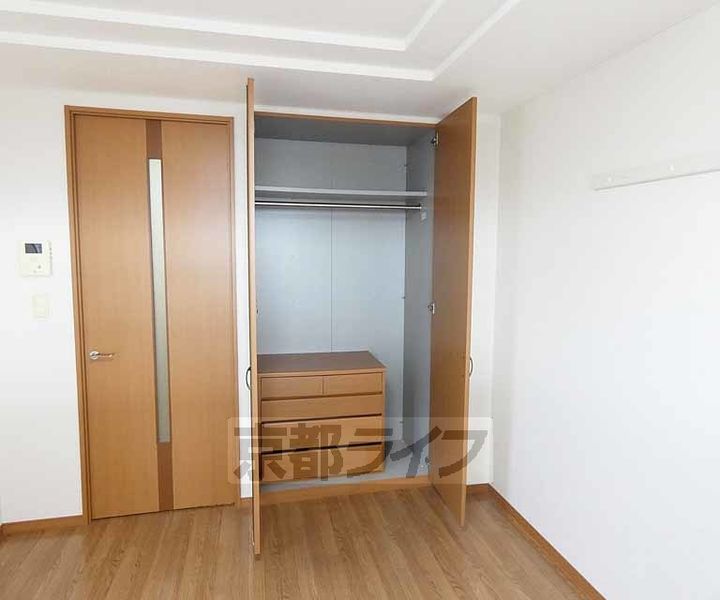 For The Godの内装