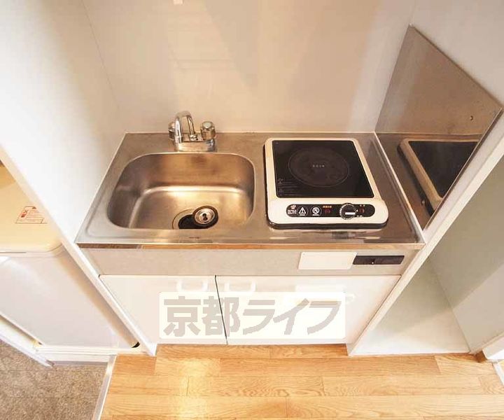 ルックウィン洛南405のキッチン