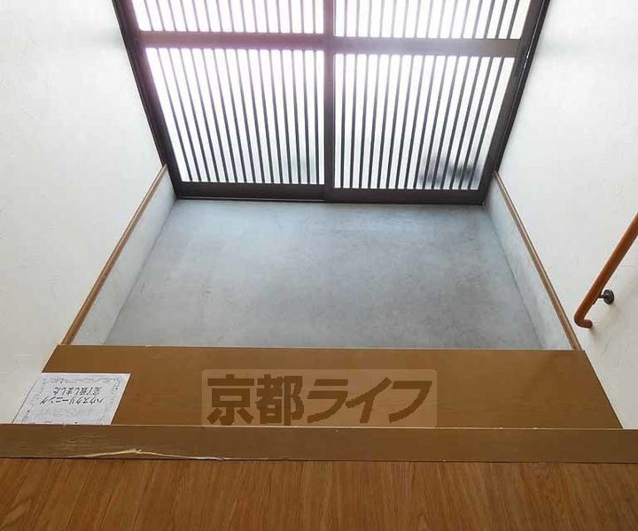 京都府京都市伏見区深草スゝハキ町(一戸建)の賃貸物件の玄関