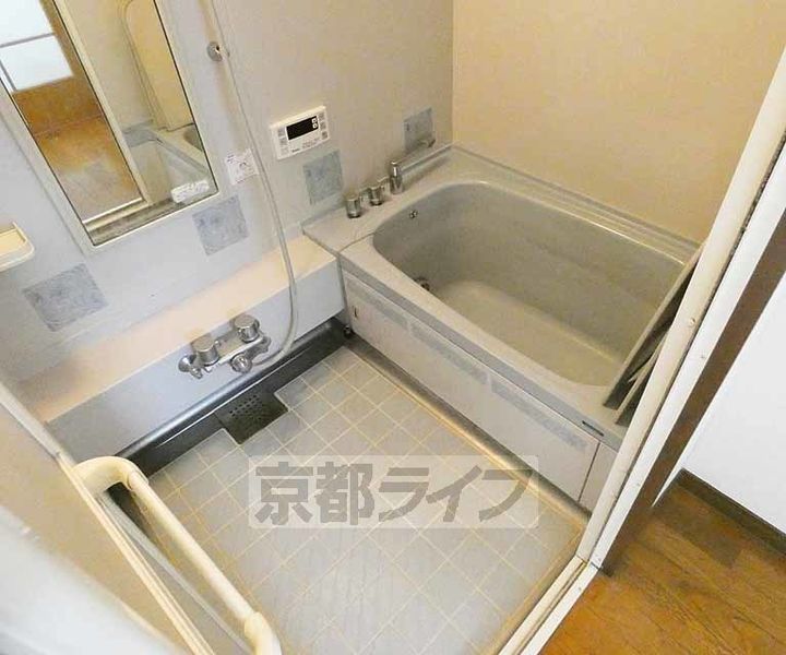 京都府京都市伏見区深草小久保町(一戸建)の賃貸物件1の風呂
