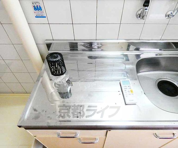 京都府京都市伏見区竹田浄菩提院町の賃貸マンションのキッチン