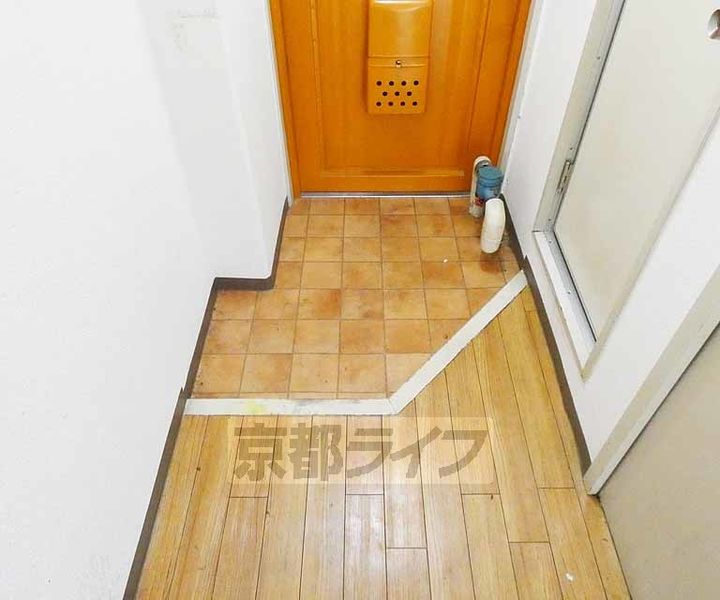 サンモール青木の玄関