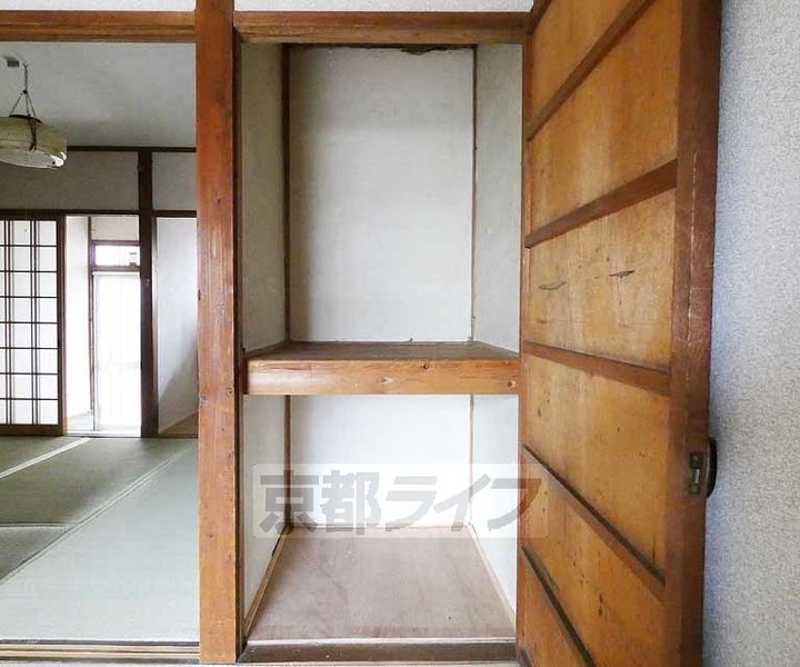 第一小富士荘3の内装