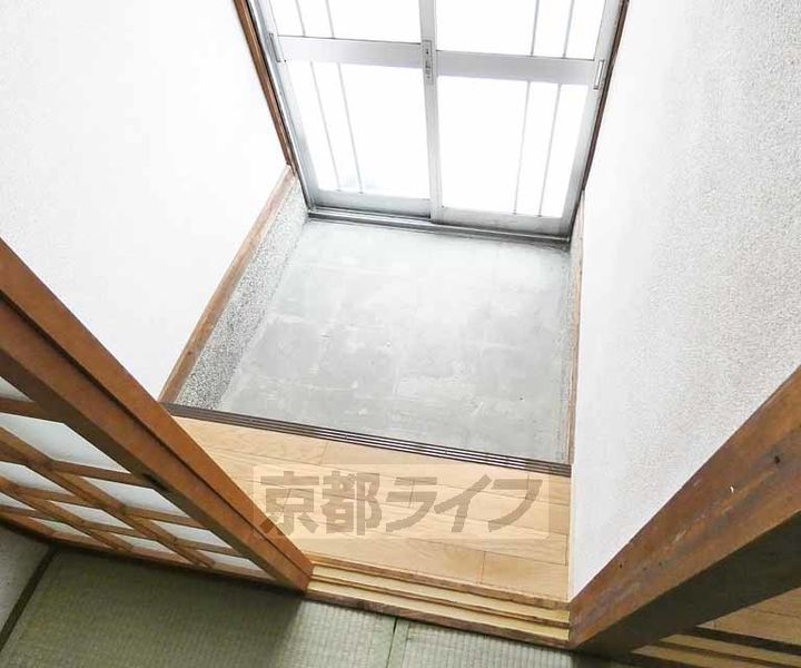 第一小富士荘3の玄関