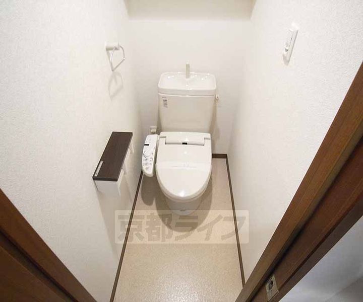 京都府京都市伏見区白銀町の賃貸マンションの内装