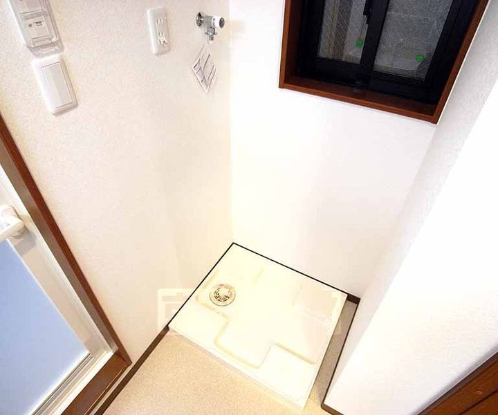 京都府京都市伏見区白銀町の賃貸マンションの内装