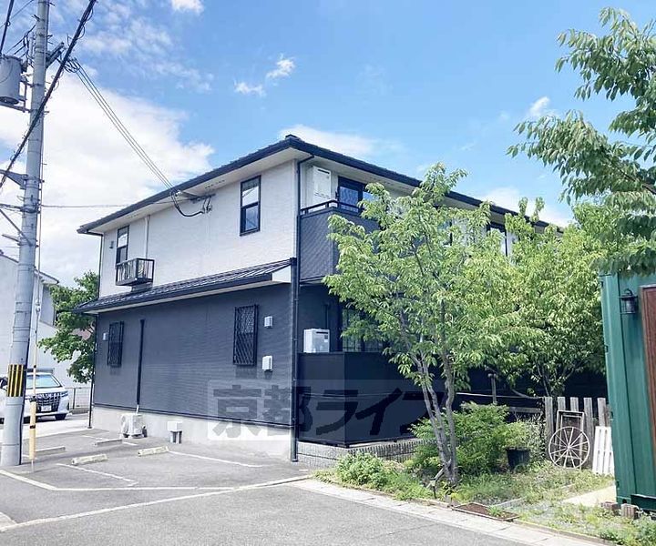 ヴィラ花水木202の外観