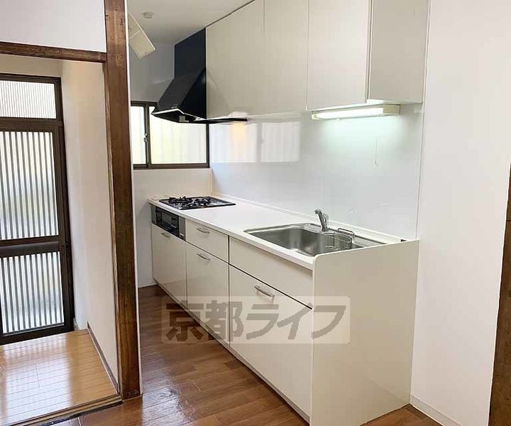 京都府京都市伏見区深草町通町(一戸建)の賃貸物件1のキッチン