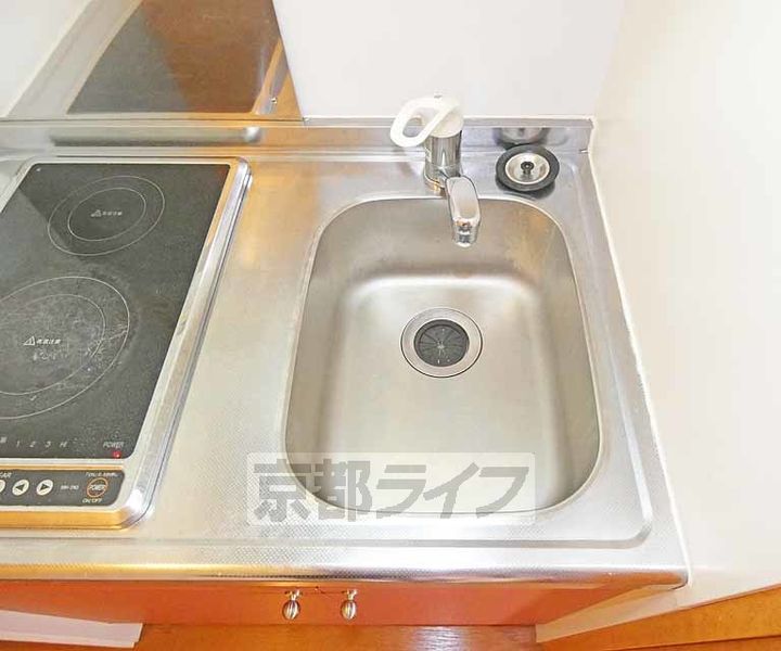 レオパレス極楽寺のキッチン