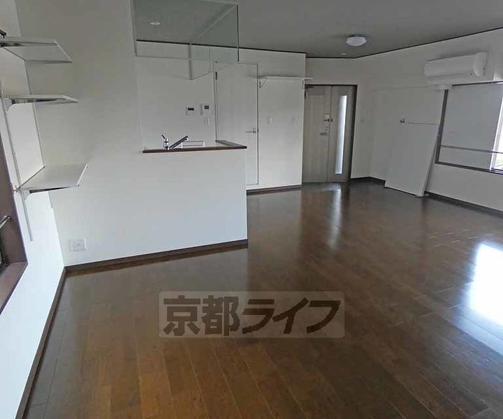 丹波橋ビル3Fの居間