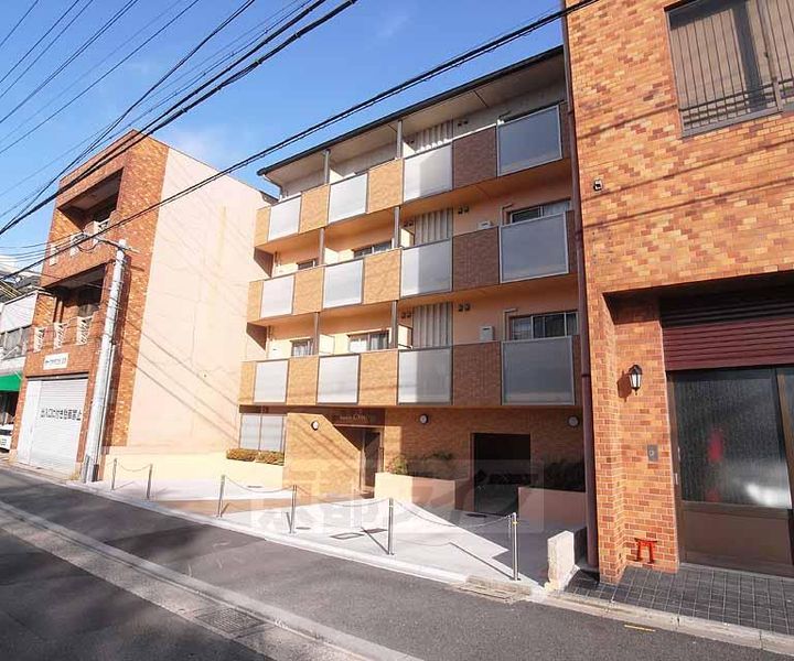 京都府京都市伏見区深草西浦町3丁目の賃貸マンションの外観