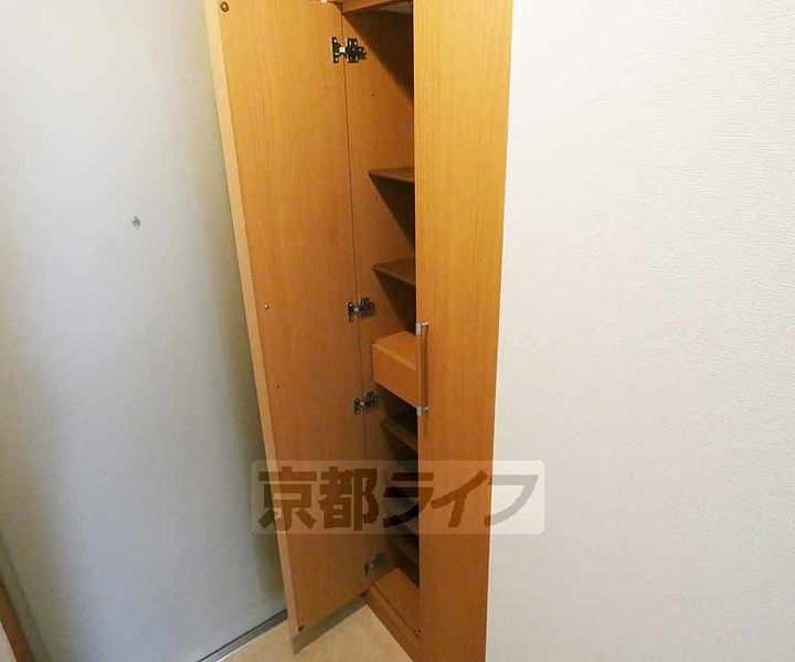 京都府京都市伏見区深草西浦町3丁目の賃貸マンションの内装