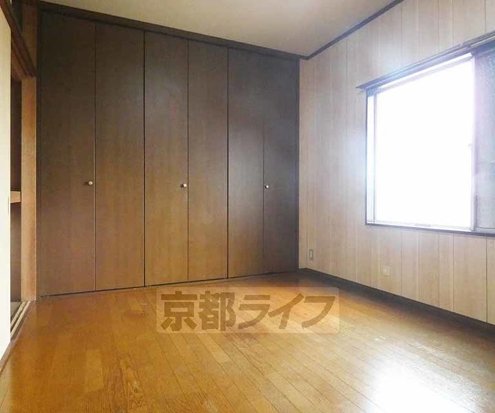 京都府京都市伏見区深草大亀谷大山町(一戸建)の賃貸物件1の居間