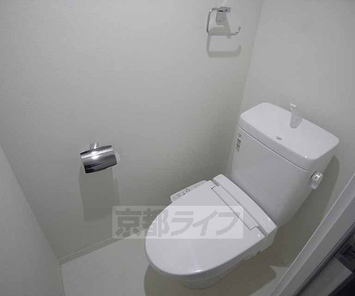 京都府京都市伏見区加賀屋町の賃貸マンションの内装