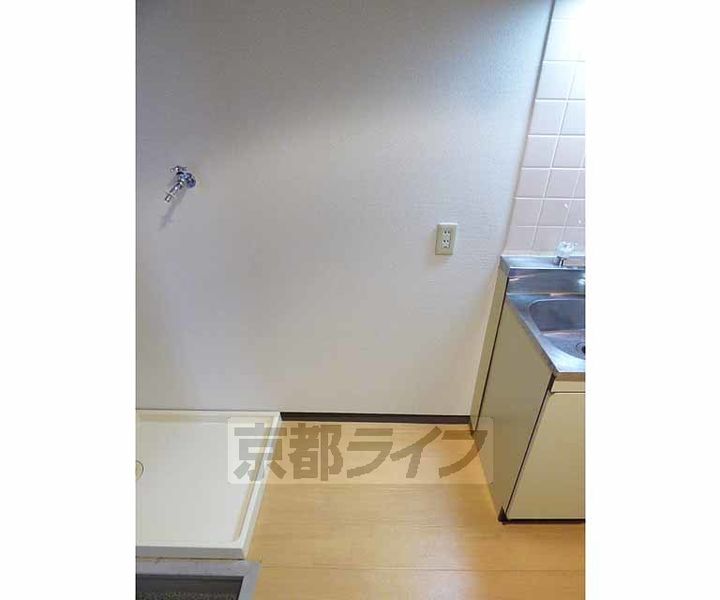 京都府京都市上京区一条通六軒町西入2丁目西今出川町の賃貸マンションのキッチン